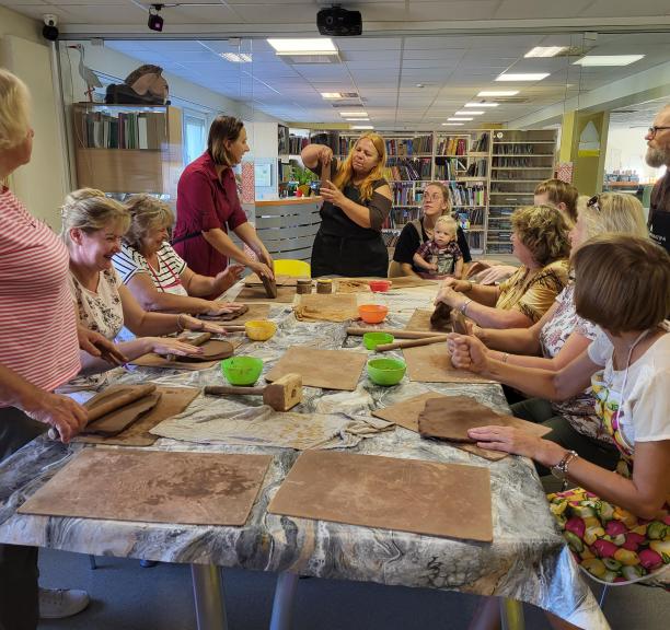 Bibliotekos erdvėse dygsta kūrybiškumo ir verslumo sėklos