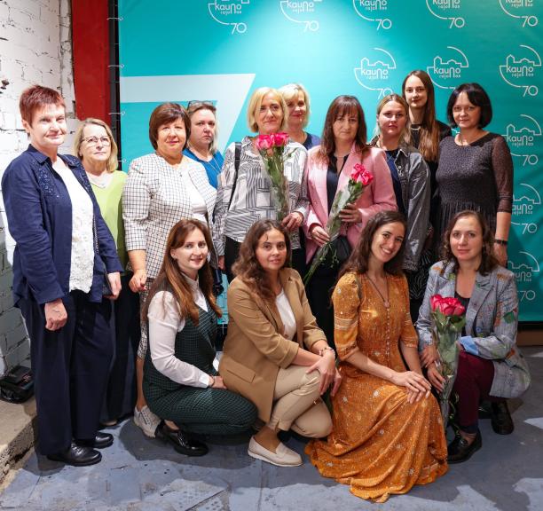 Batniavoje pražydo kultūros smaragdai