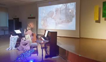Muzikinis poezijos spektaklis „Virš svajonės ir dangaus“