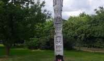 Koplytstulpis Šv. Mergelei Marijai Juragių km.