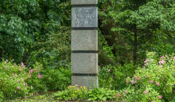 Kompozitoriui J. Naujaliui Raudondvaryje (1)