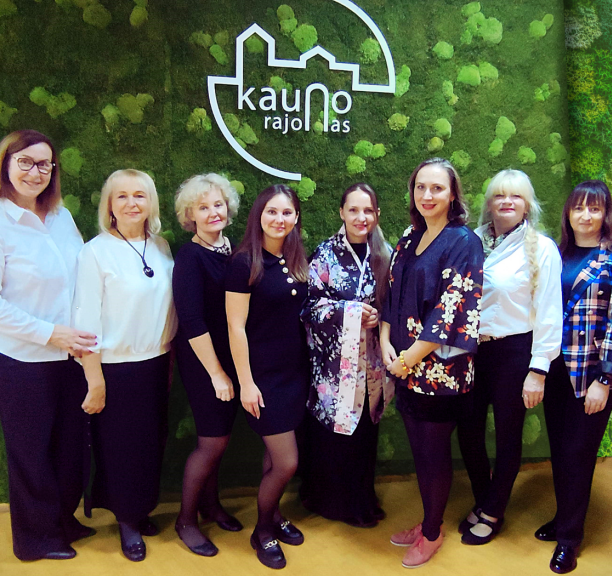 Kai eilėraščio eilutė virsta tušo potėpiu