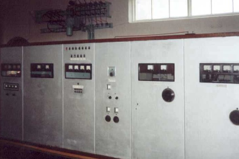 Trumpųjų bangų siųstuvas „Olympia“.